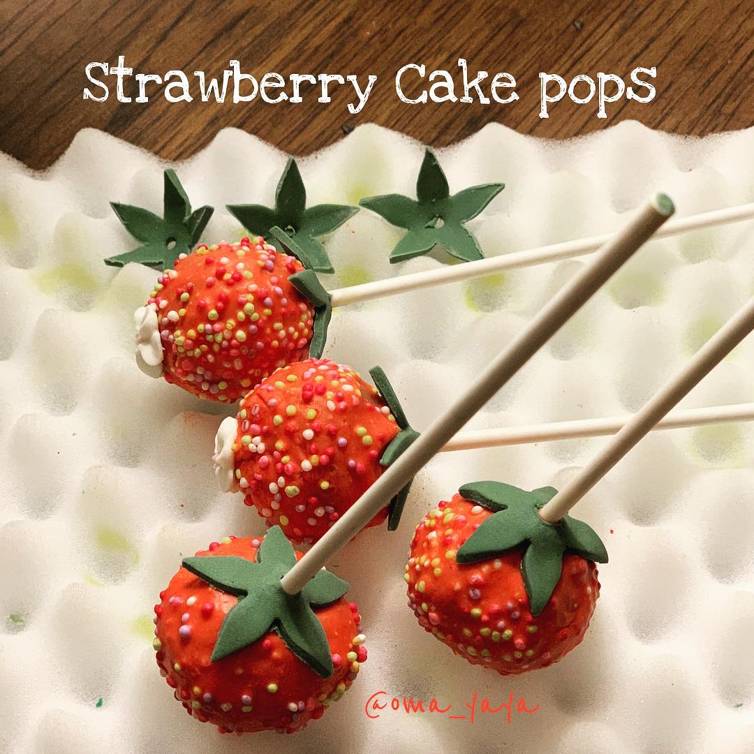 Easy Strawberry Shortcake Cheesecake | Life Love and Sugar
